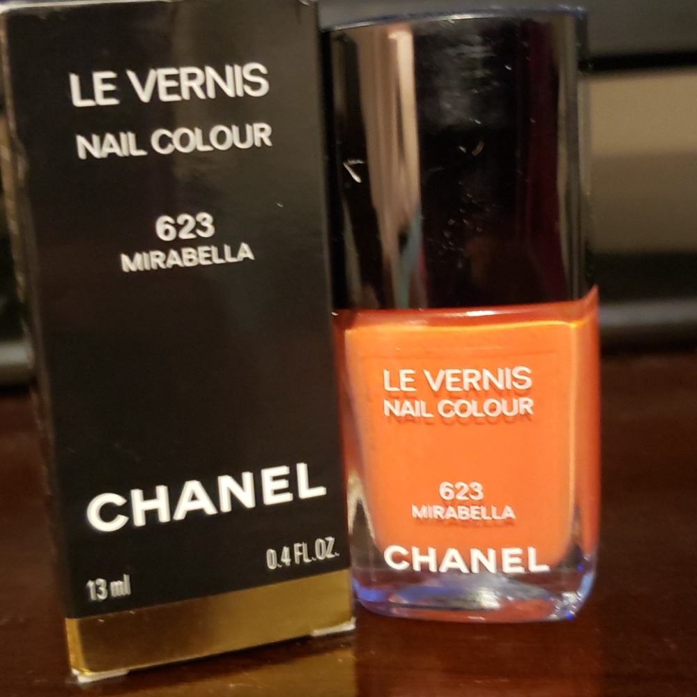 Chanel tangerine color
